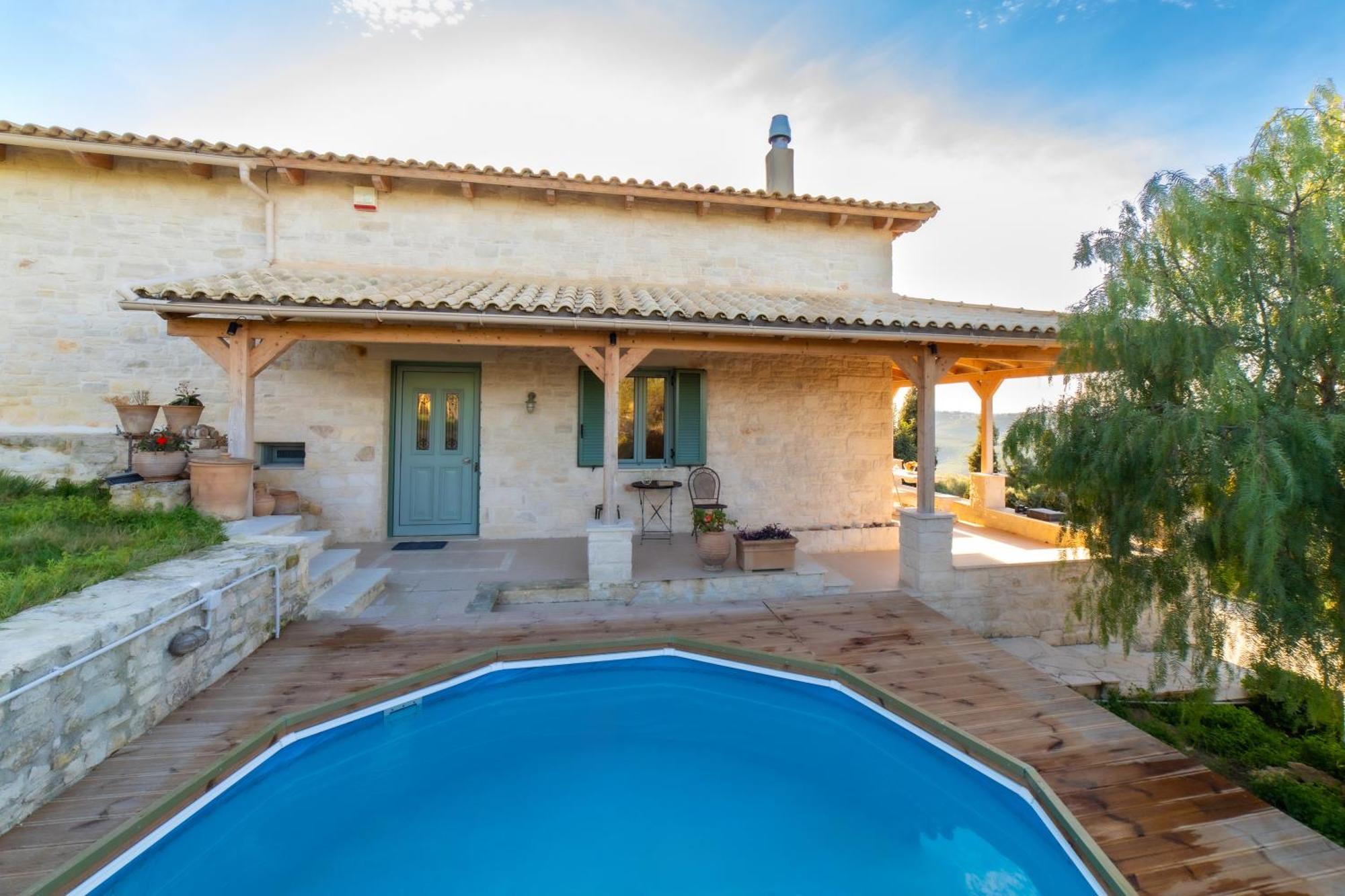 Vitsilias Under The Cretan Sky Villa *
