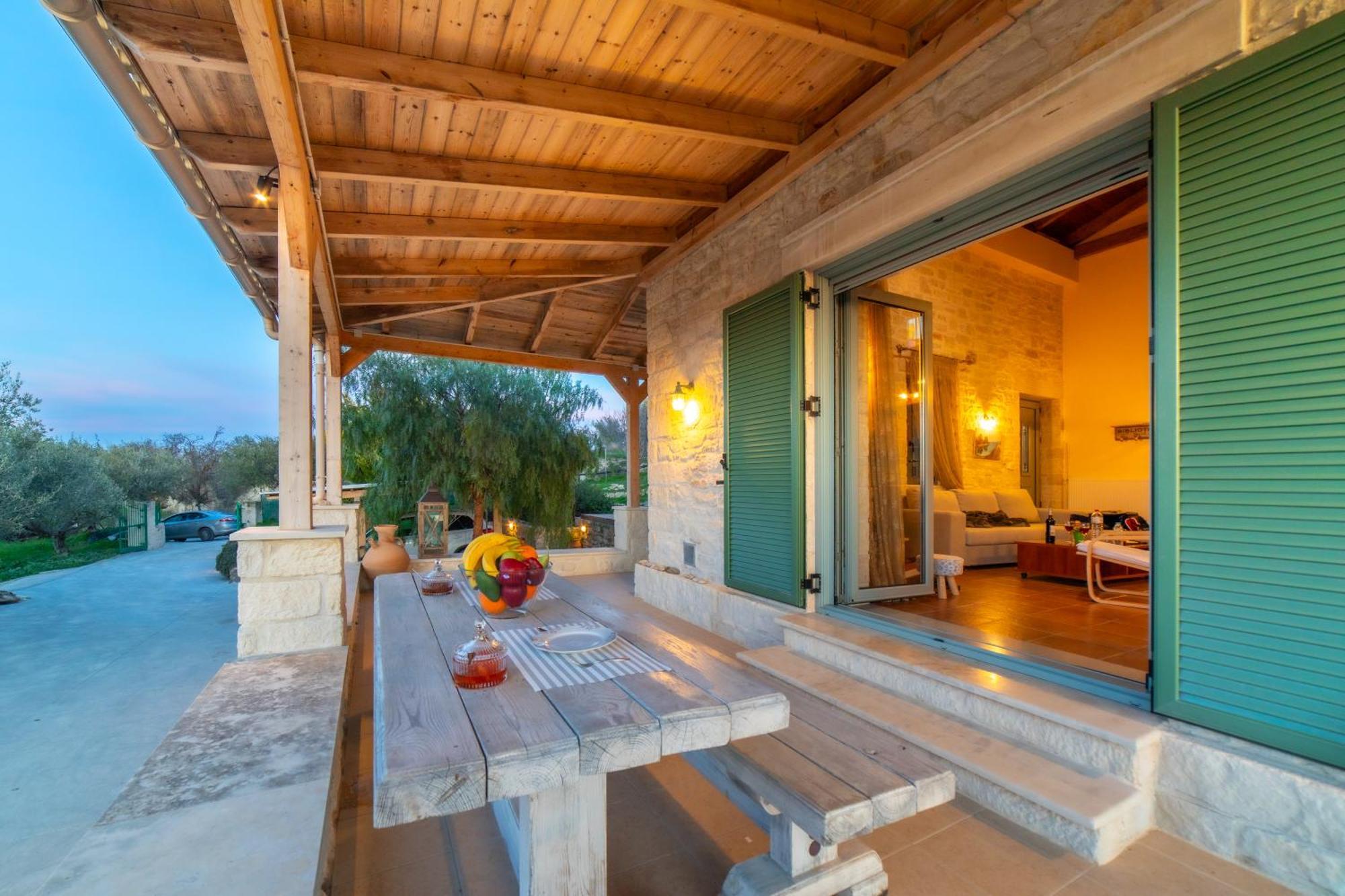 Vitsilias Under The Cretan Sky Villa *